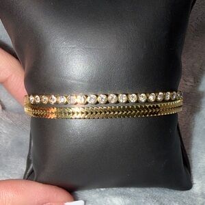 Elegant Gold Bezel Bangle with Crystal Accents
